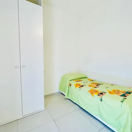 Roma 49 * Porto Santo Stefano (Grosseto)